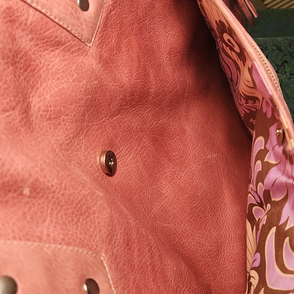 Large BULGA Dusty Rose Leather Satchel - Picture 6 of 11